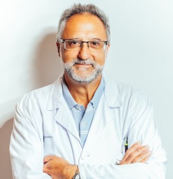 Médico destacado - Dr. Adolfo Cátedra García